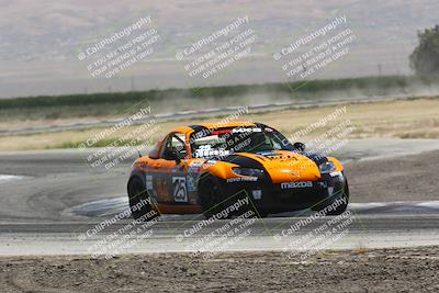 media/Jun-01-2024-CalClub SCCA (Sat) [[0aa0dc4a91]]/Group 3/Race/